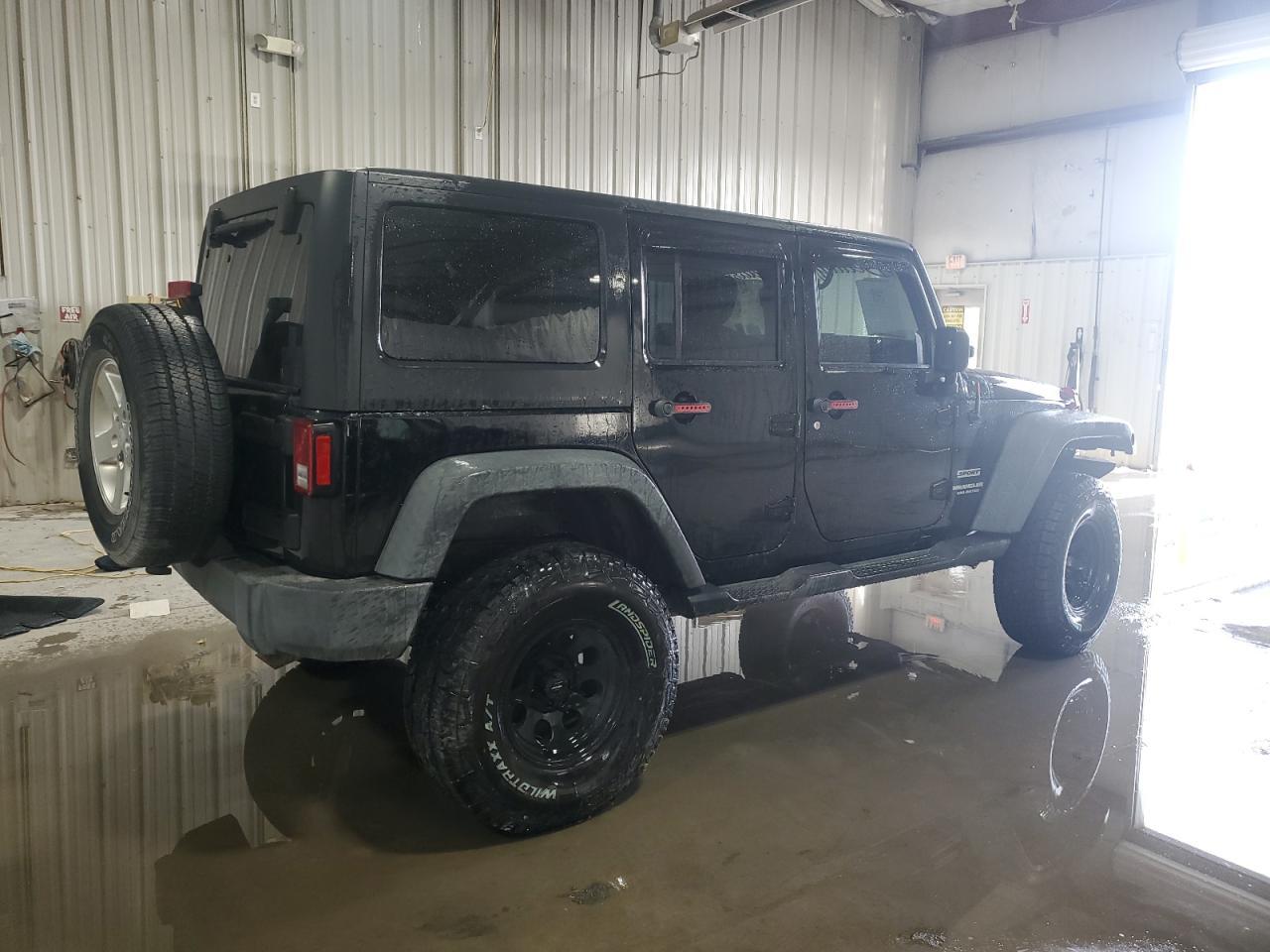 2014 JEEP WRANGLER U - Фото 3
