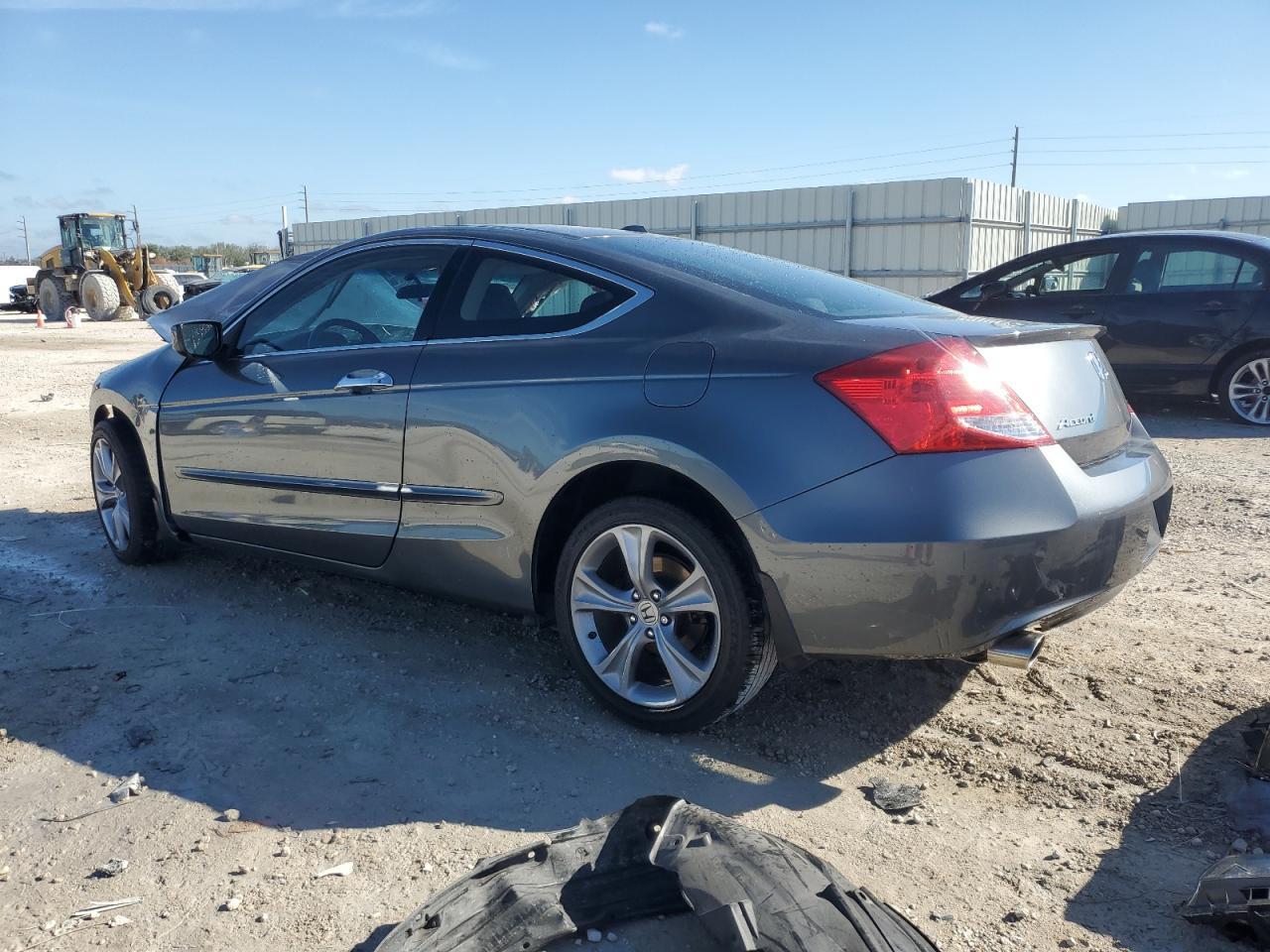 2012 HONDA ACCORD EXL - Image 2