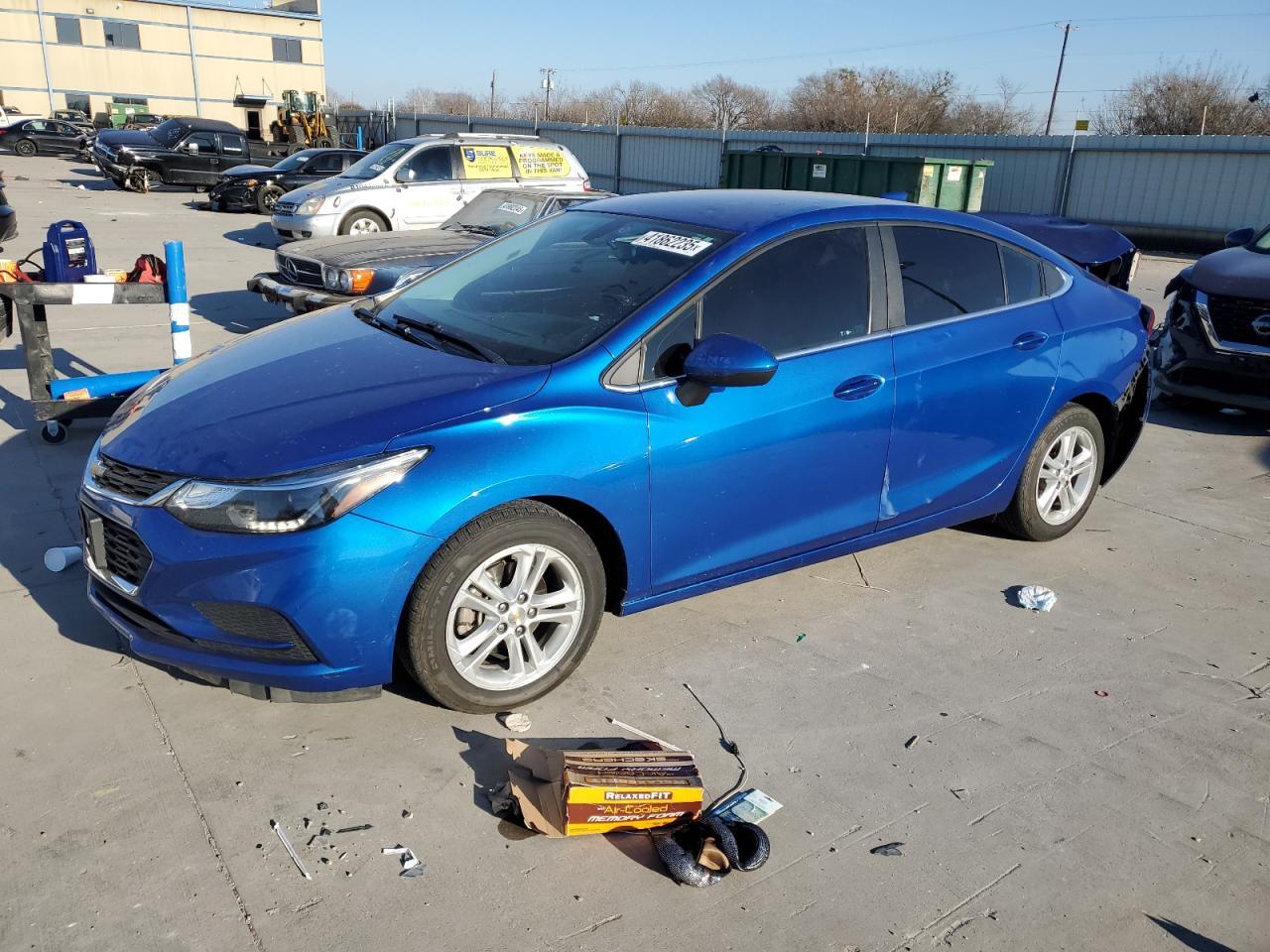 2017 CHEVROLET CRUZE LT