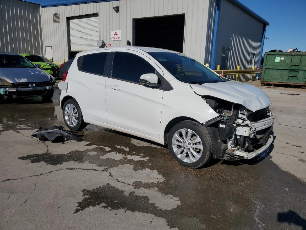 2018 CHEVROLET SPARK 1LT - Image 4