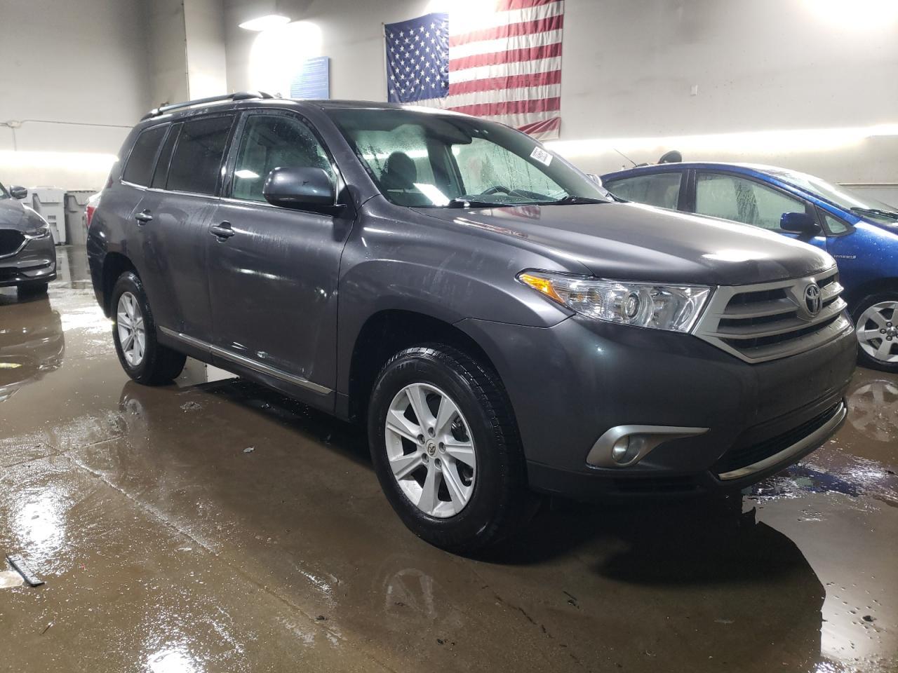 2012 TOYOTA HIGHLANDER - Фото 4