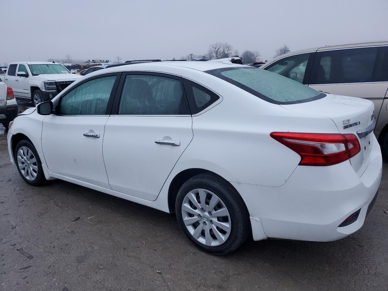 2017 NISSAN SENTRA S - Фото 2