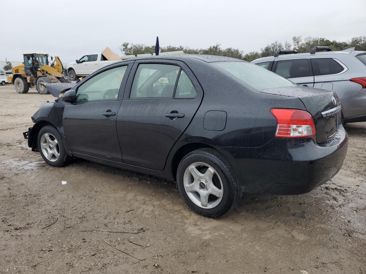 2012 TOYOTA YARIS - Image 2