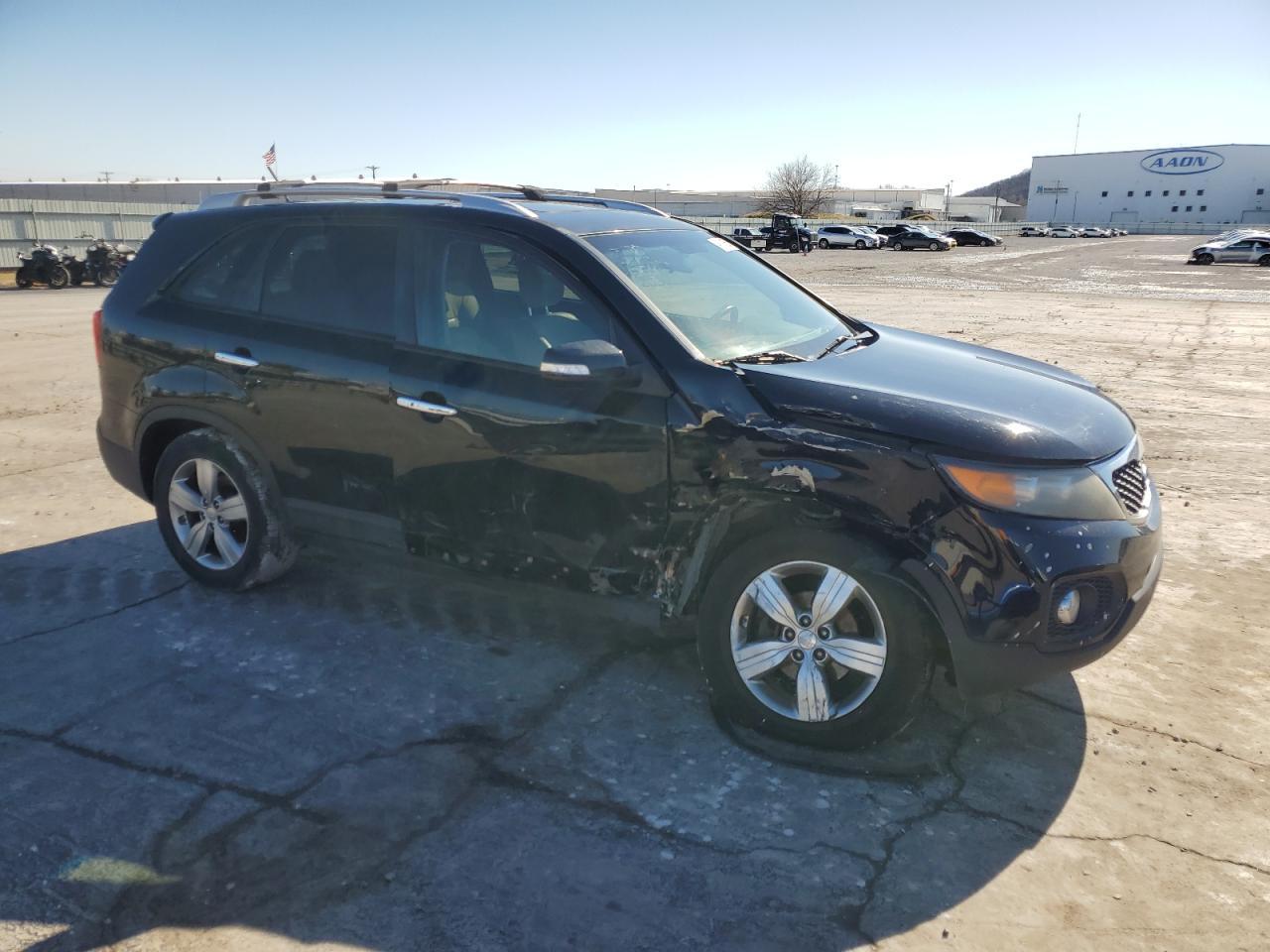 2012 KIA SORENTO EX - Image 4