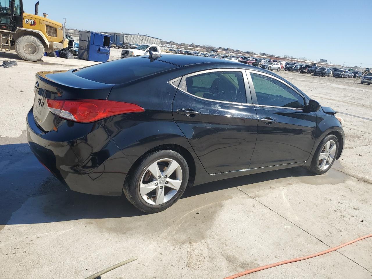 2013 HYUNDAI ELANTRA GL - Image 3