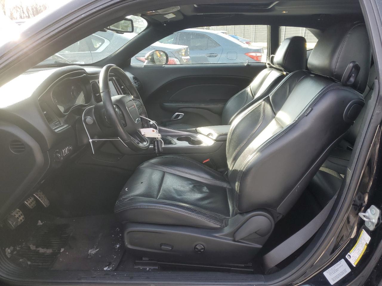 2017 DODGE CHALLENGER - Image 7