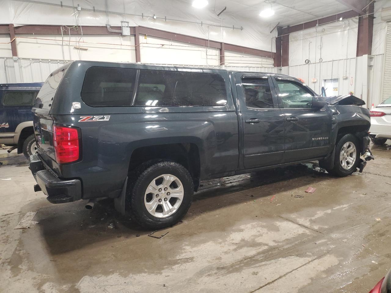 2017 CHEVROLET SILVERADO - Image 3