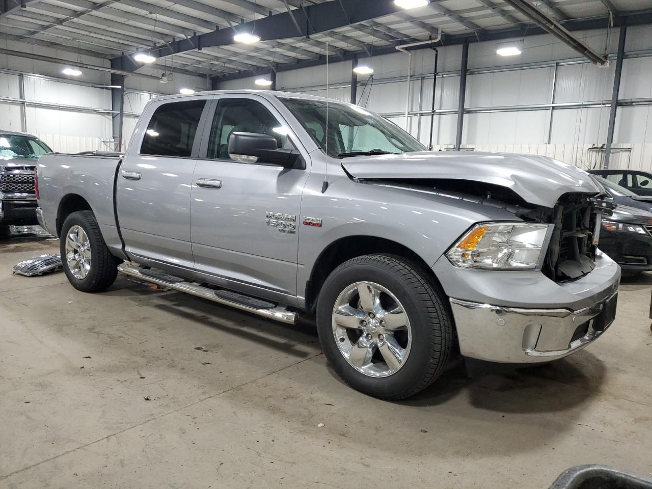 2019 RAM 1500 CLASS - Image 4