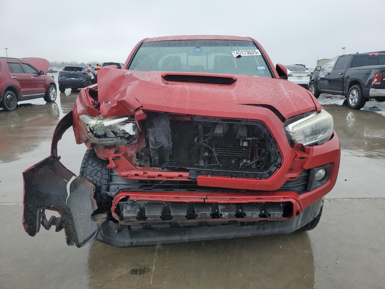 2017 TOYOTA TACOMA DOU - Image 5