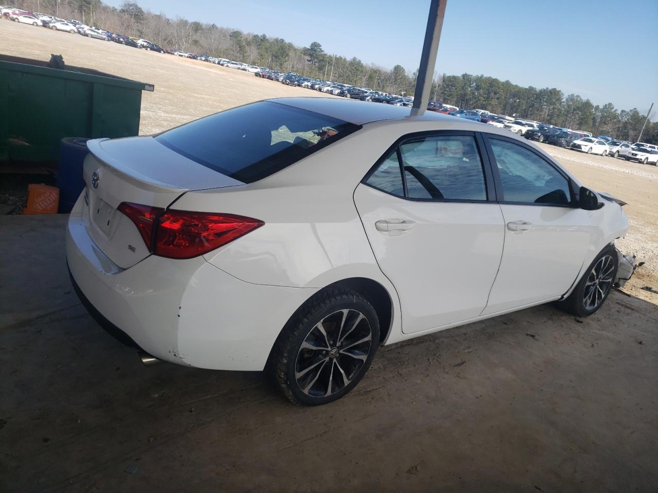 2019 TOYOTA COROLLA L - Image 3