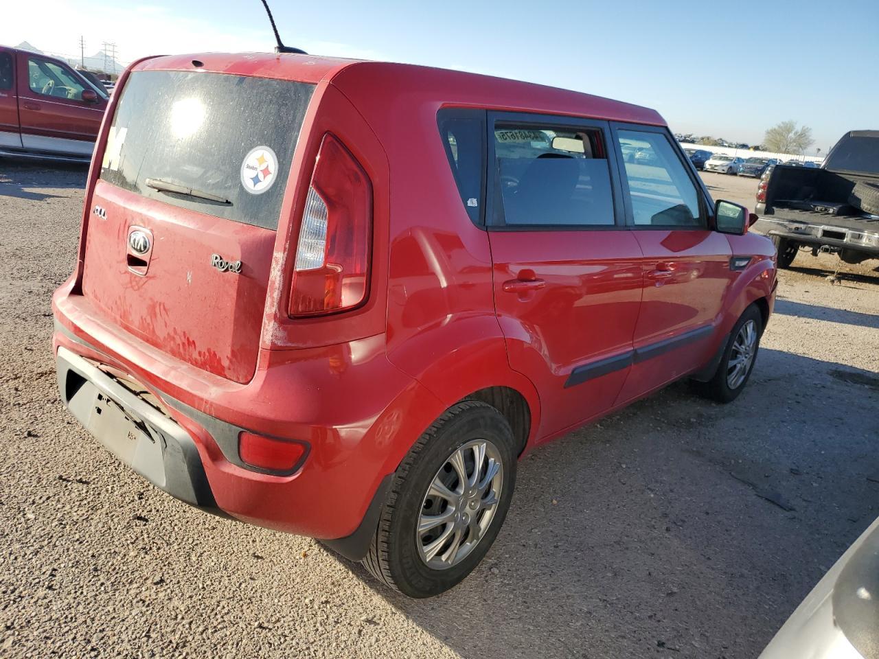 2013 KIA SOUL - Image 3