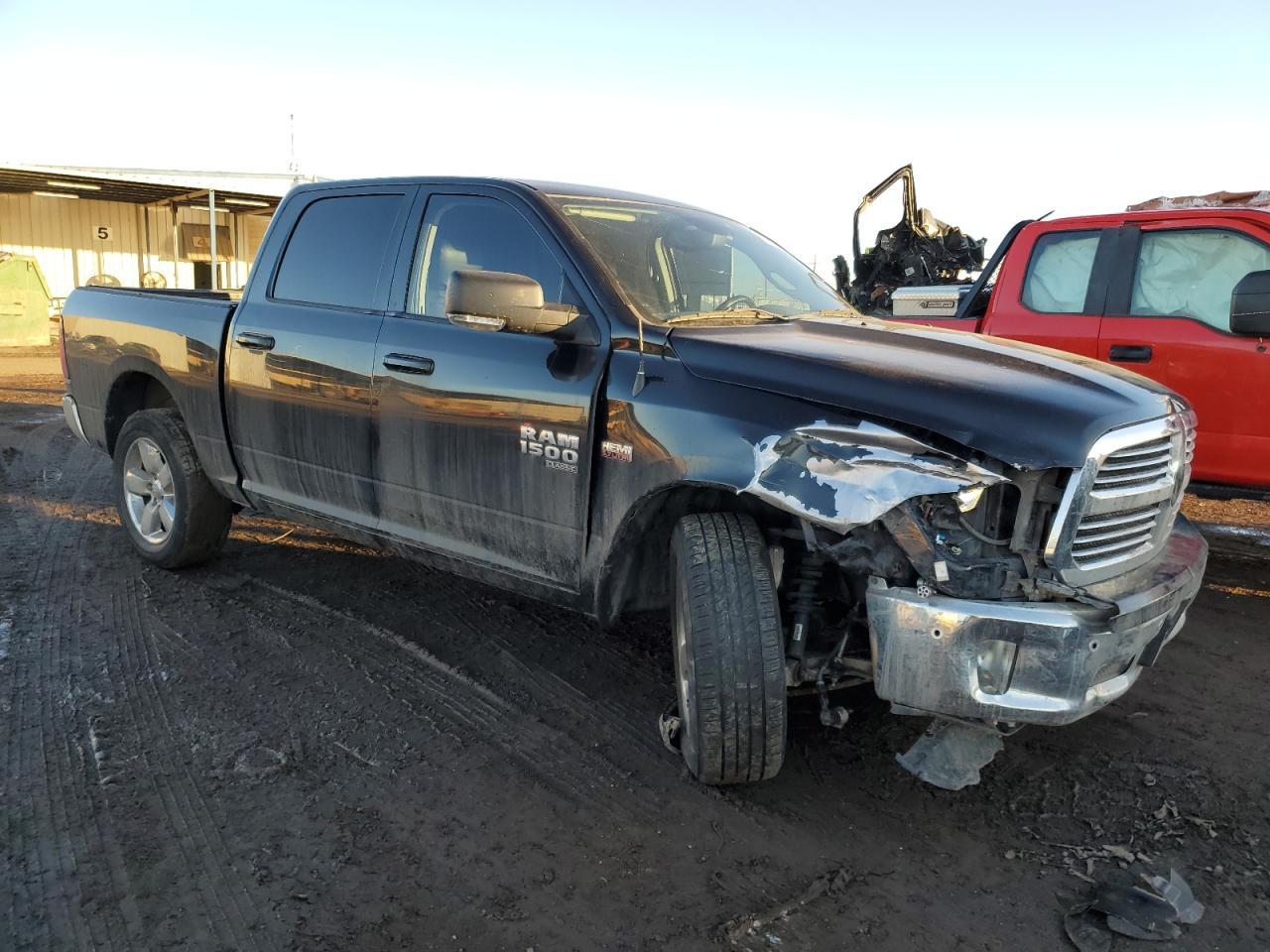 2019 RAM 1500 CLASS - Фото 4