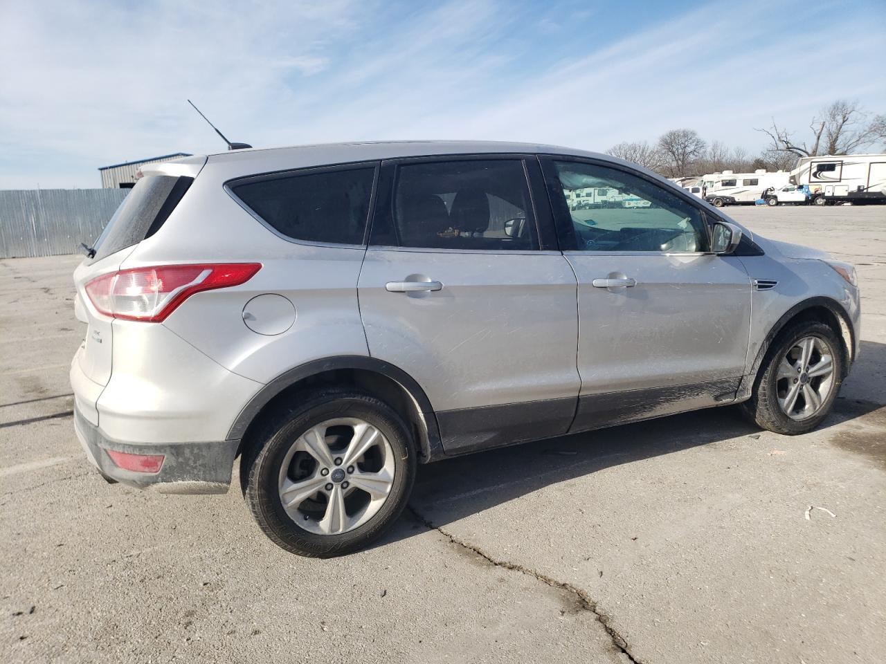 2015 FORD ESCAPE SE - Image 3