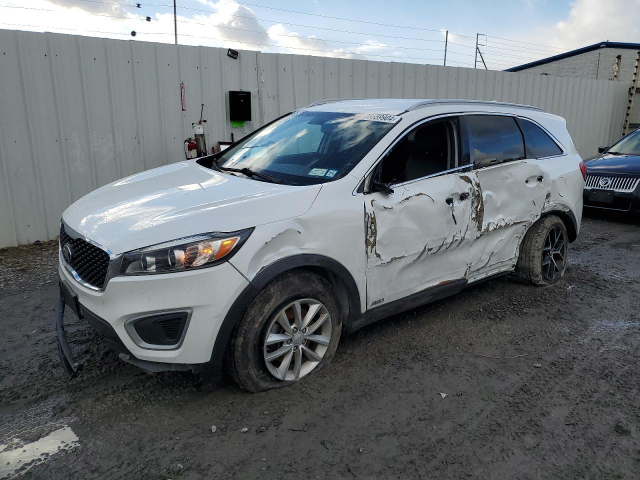 2017 KIA SORENTO LX