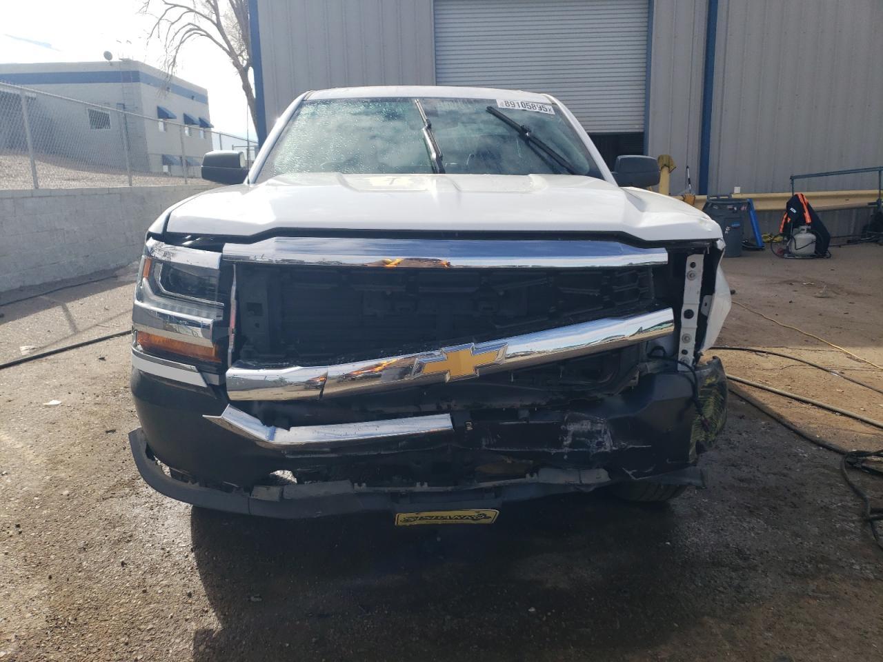 2018 CHEVROLET SILVERADO - Image 5