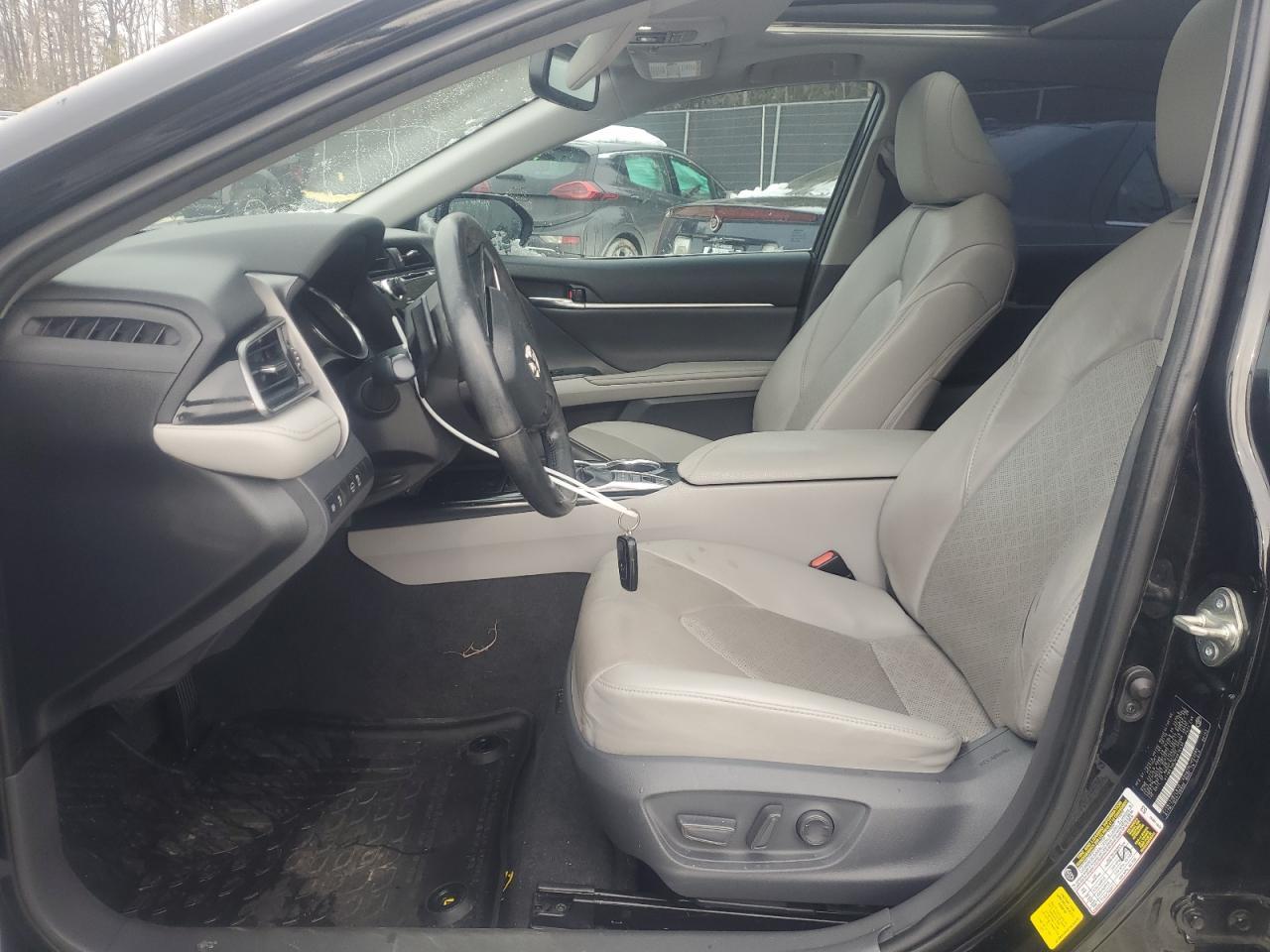 2019 TOYOTA CAMRY XSE - Фото 7