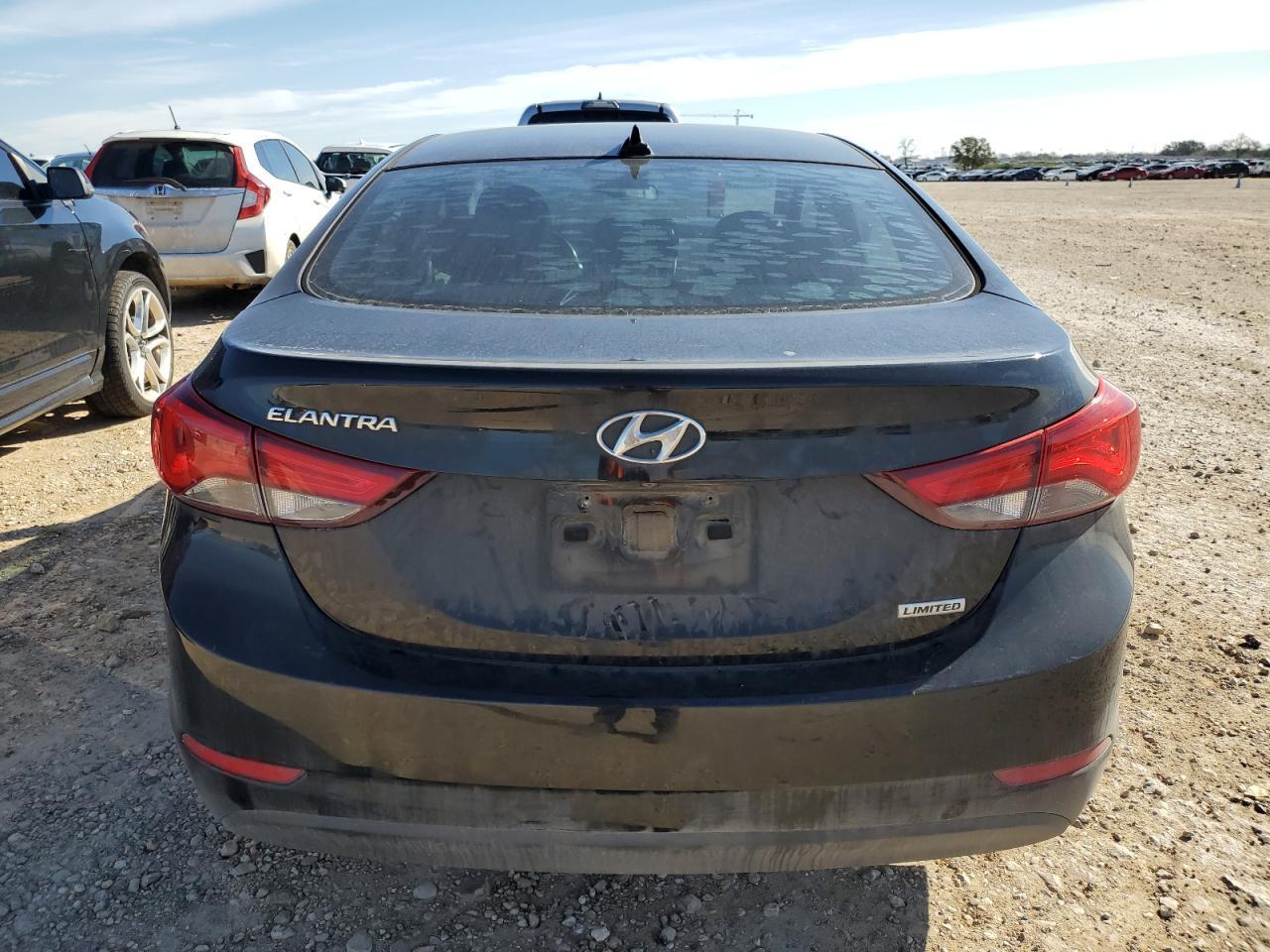 2014 HYUNDAI ELANTRA SE - Image 6