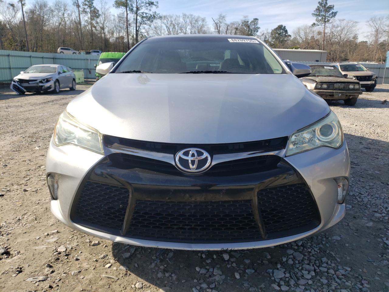 2015 TOYOTA CAMRY LE - Фото 5