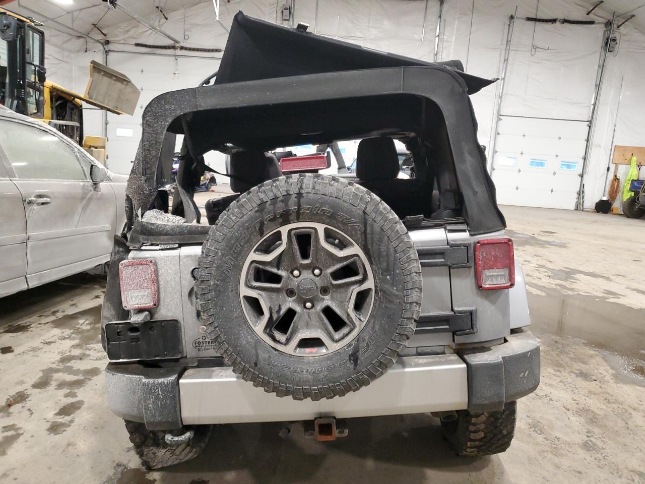 2014 JEEP WRANGLER U - Image 6