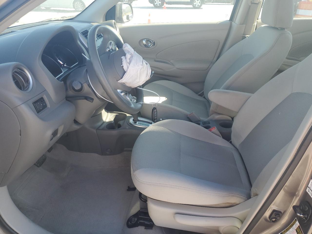 2014 NISSAN VERSA S - Фото 7