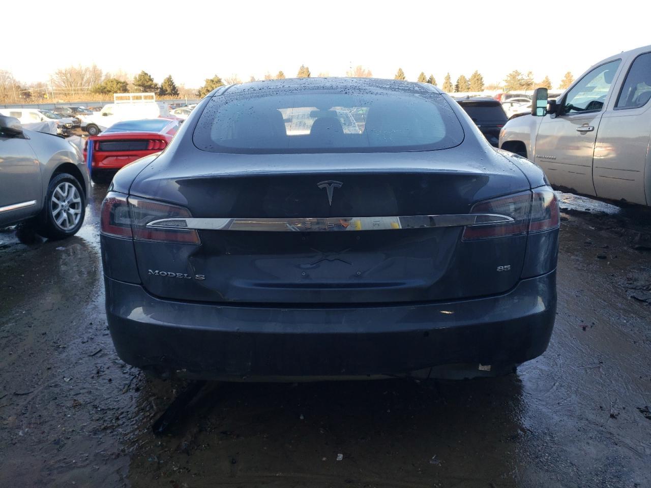 2015 TESLA MODEL S 85 - Image 6