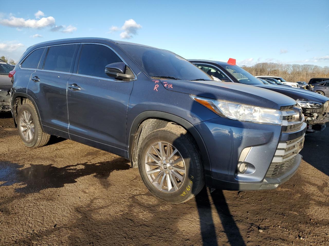 2018 TOYOTA HIGHLANDER - Фото 4