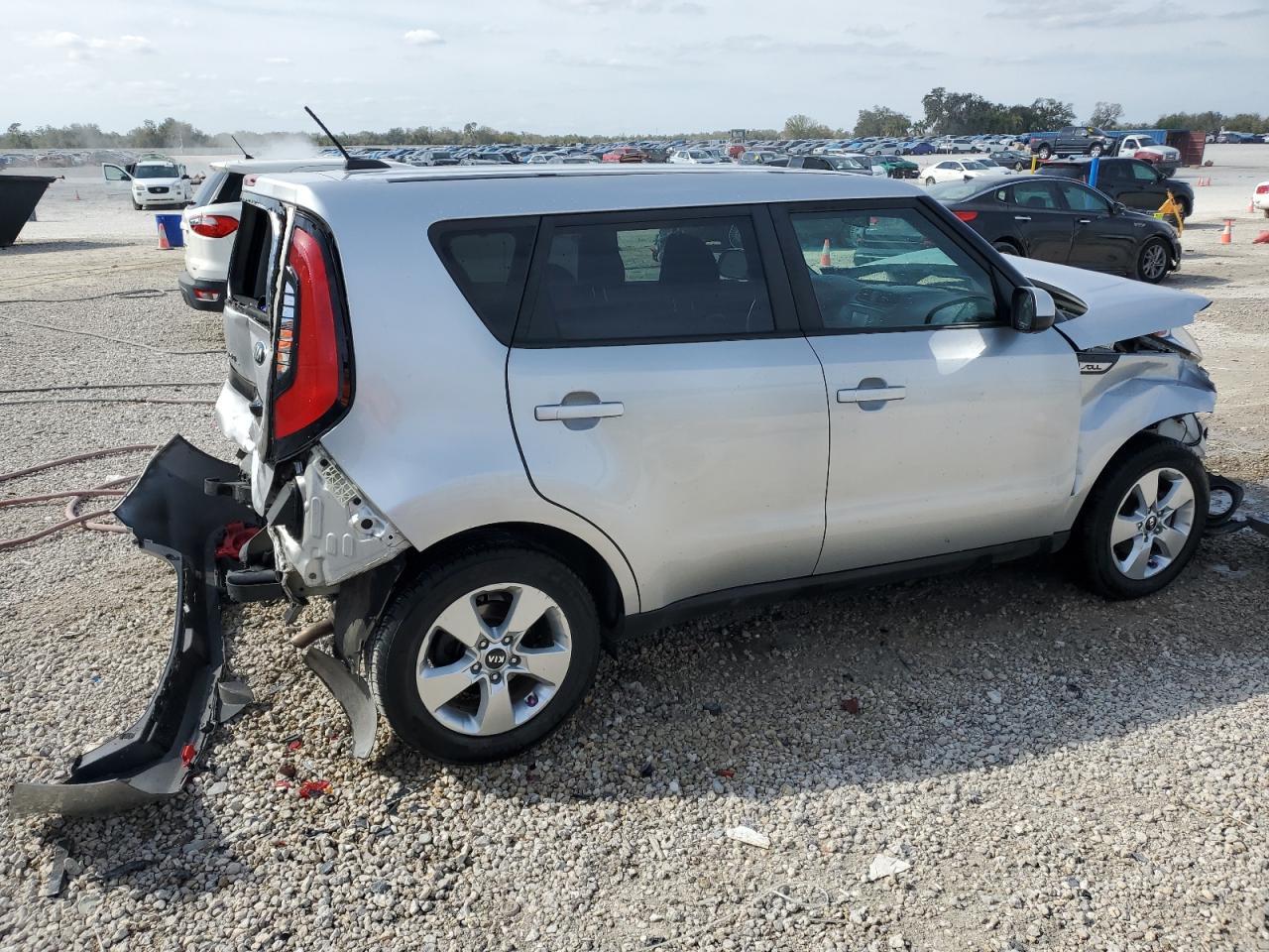 2019 KIA SOUL - Image 3