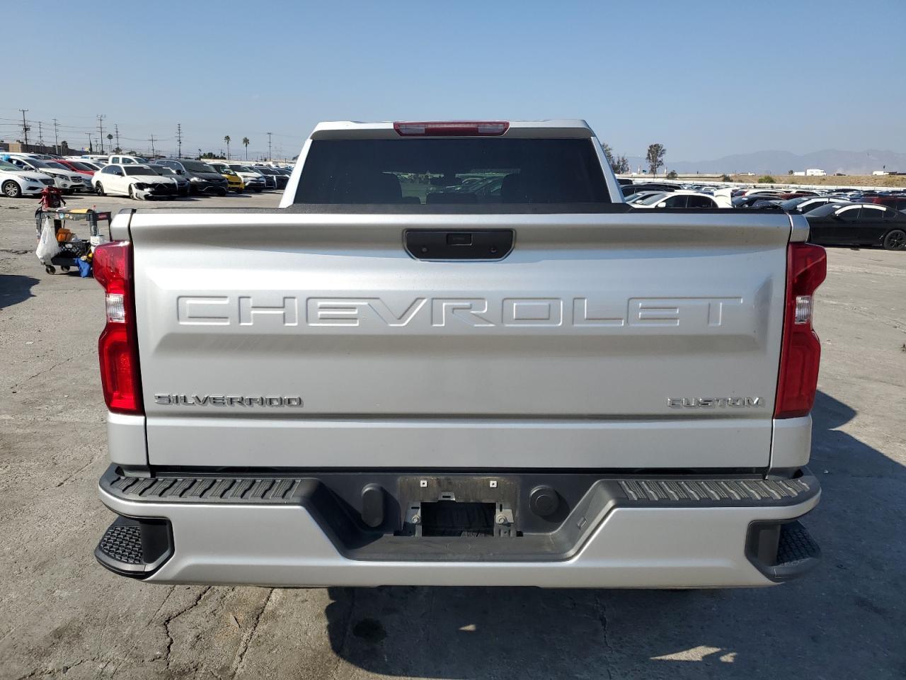 2019 CHEVROLET SILVERADO - Фото 6
