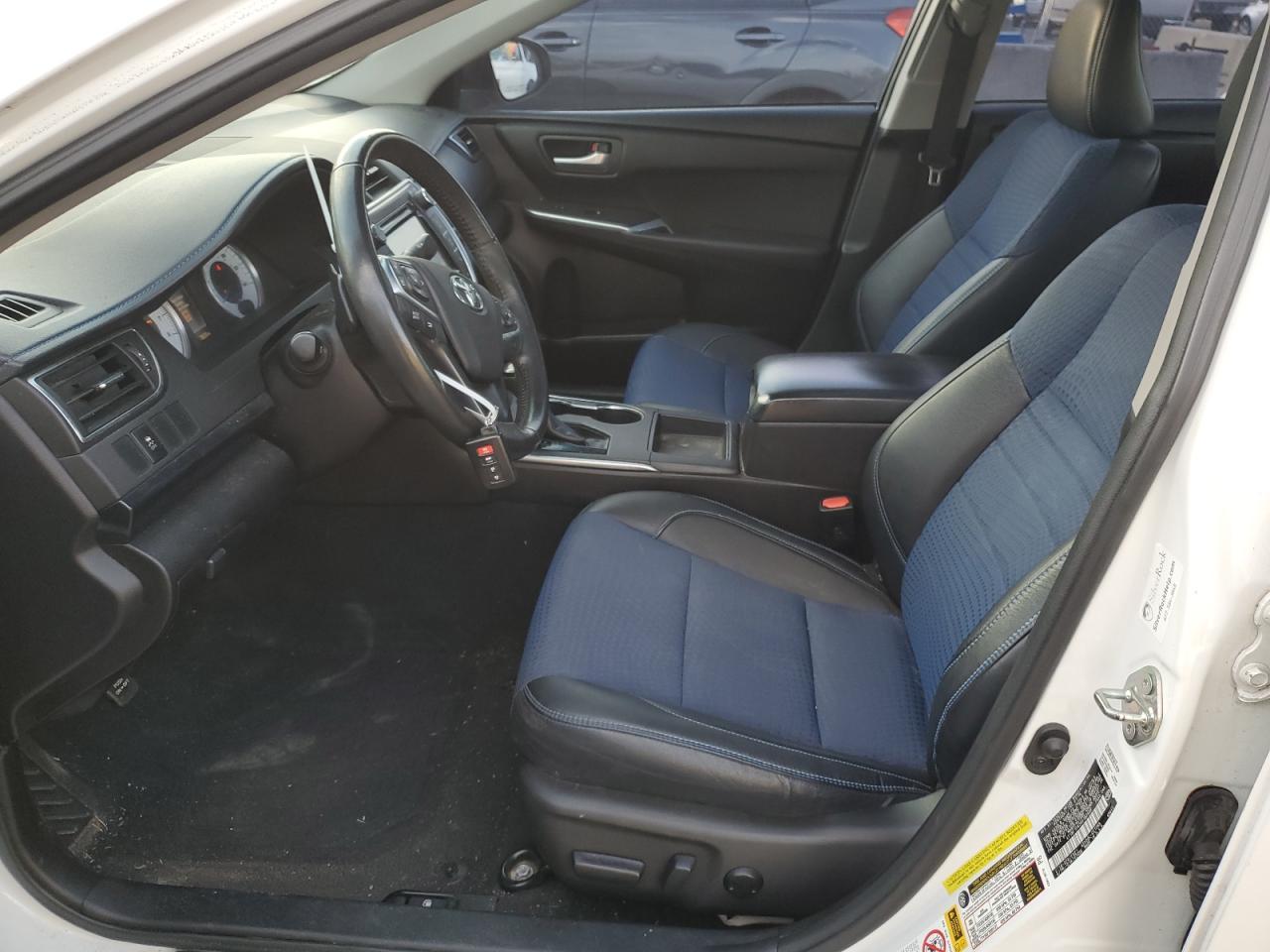 2016 TOYOTA CAMRY LE - Image 7