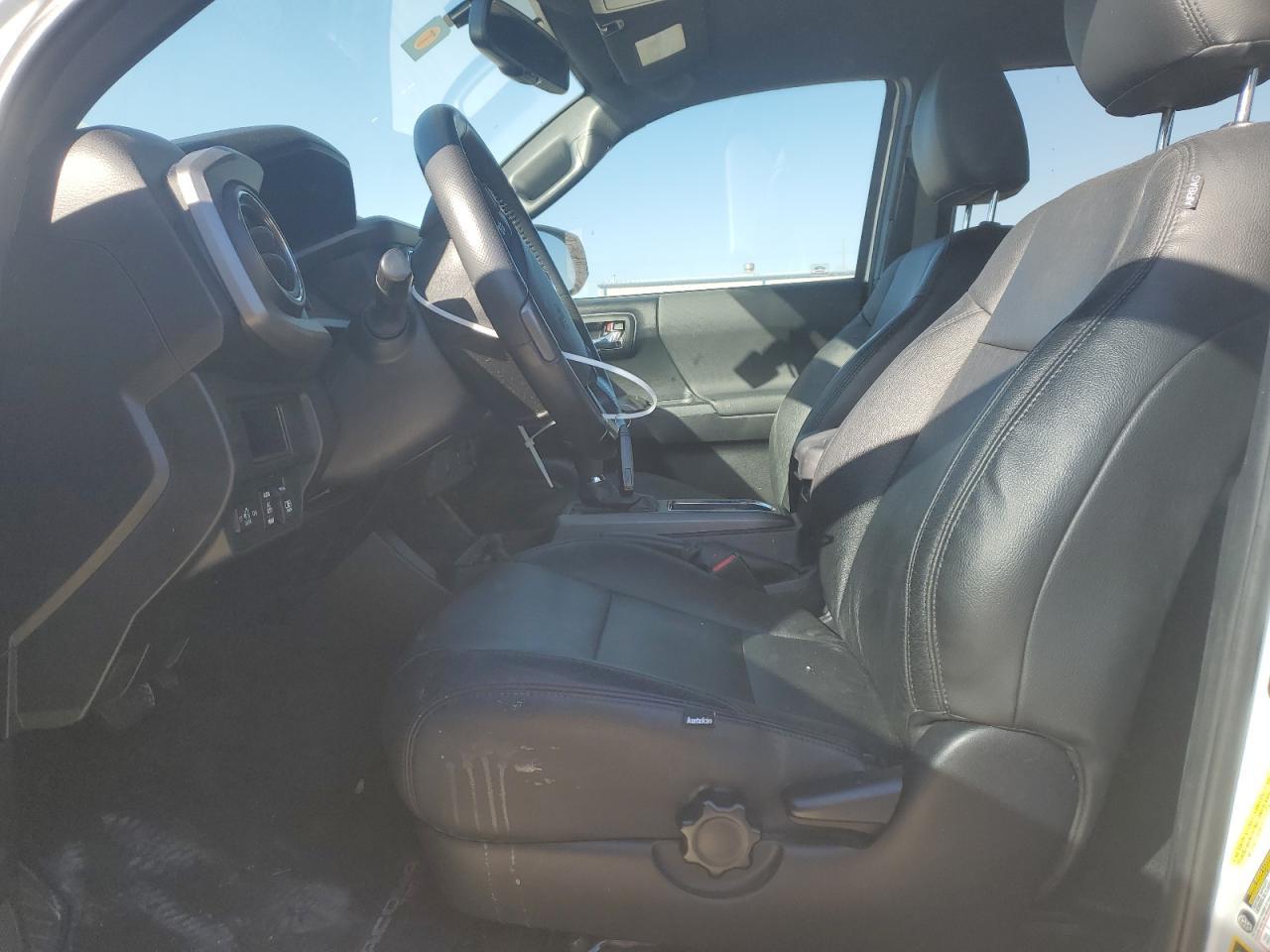 2017 TOYOTA TACOMA DOU - Фото 7