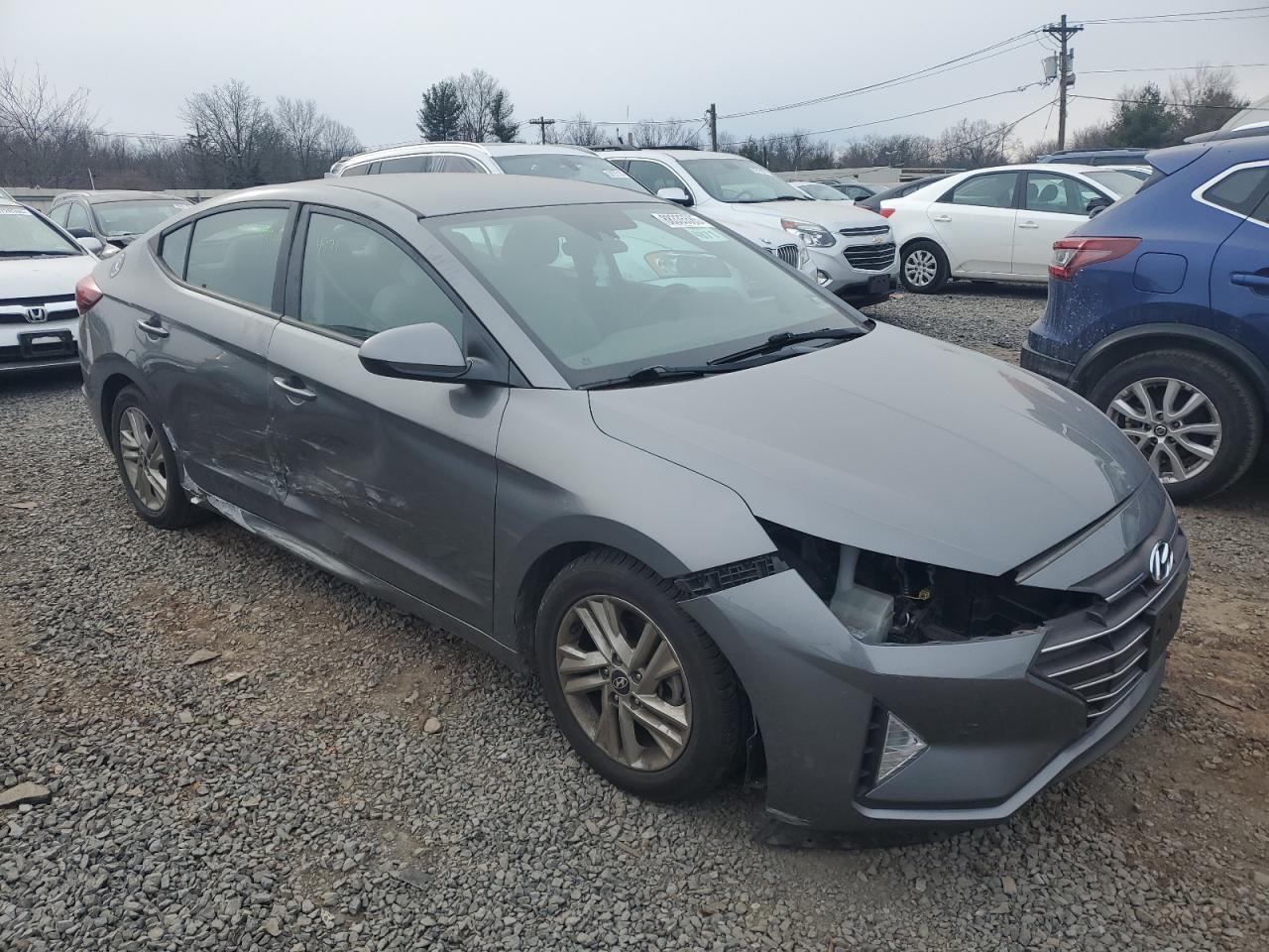 2019 HYUNDAI ELANTRA SE - Image 4