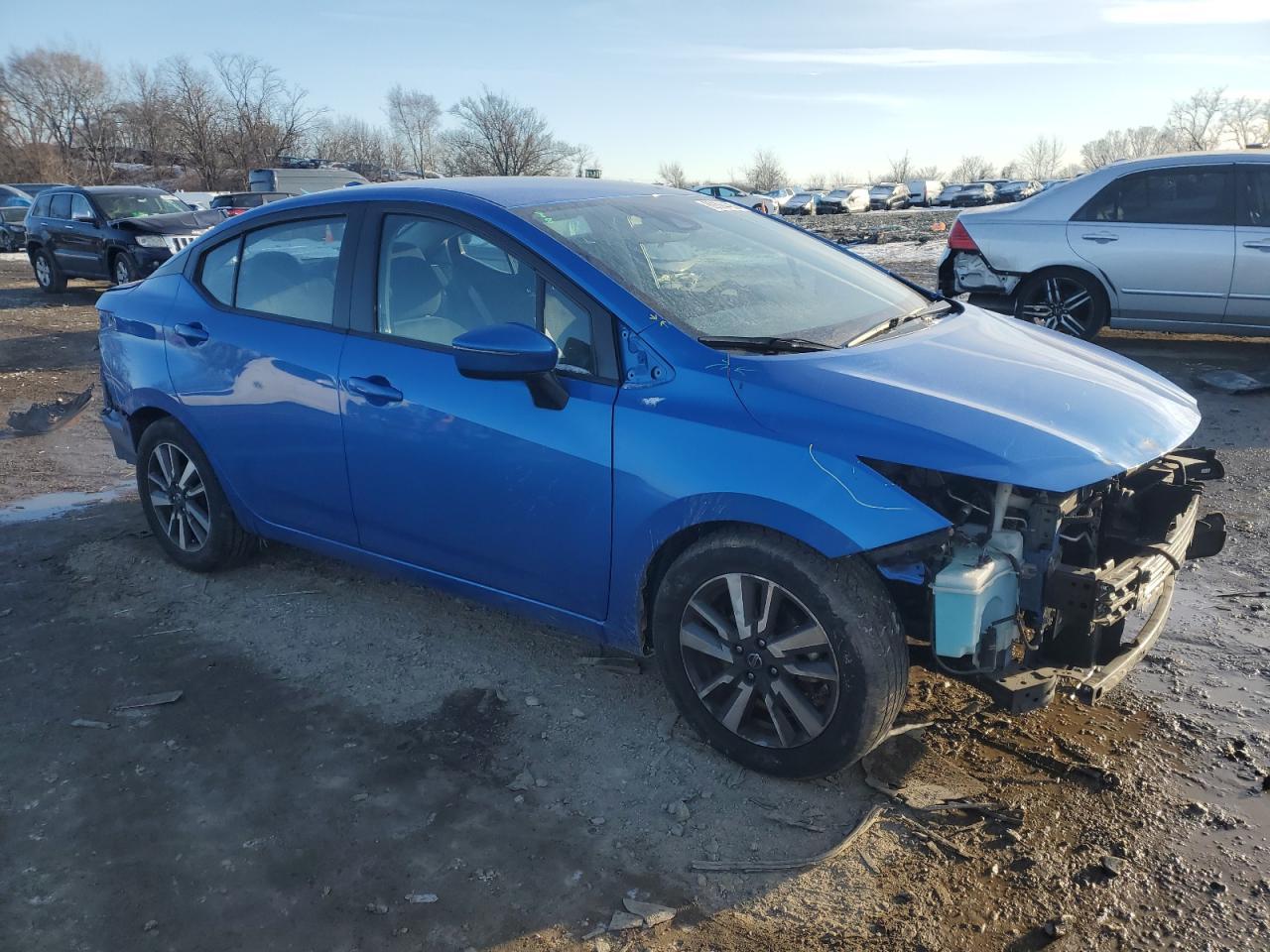 2021 NISSAN VERSA SV - Image 4