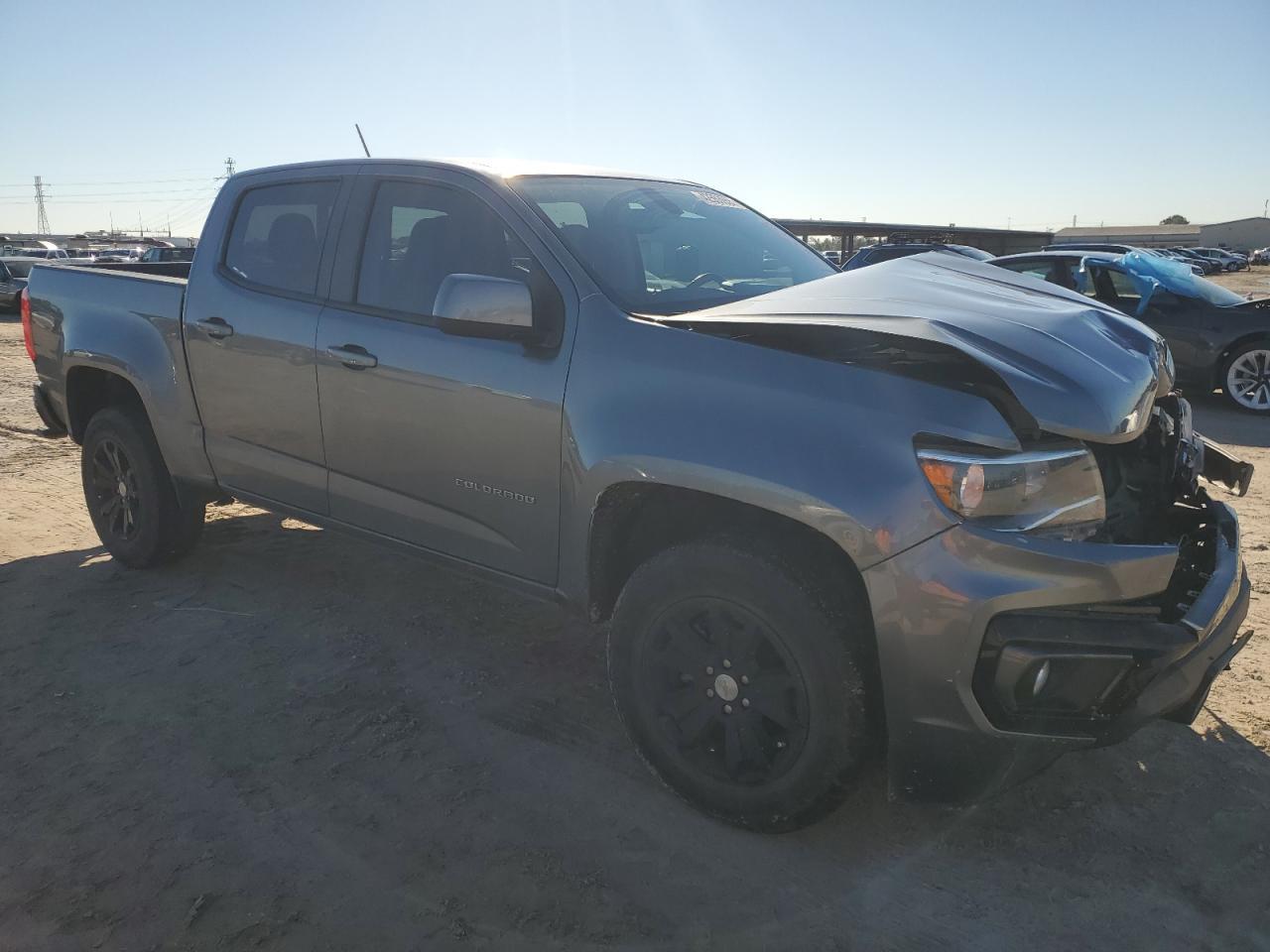 2021 CHEVROLET COLORADO L - Image 4