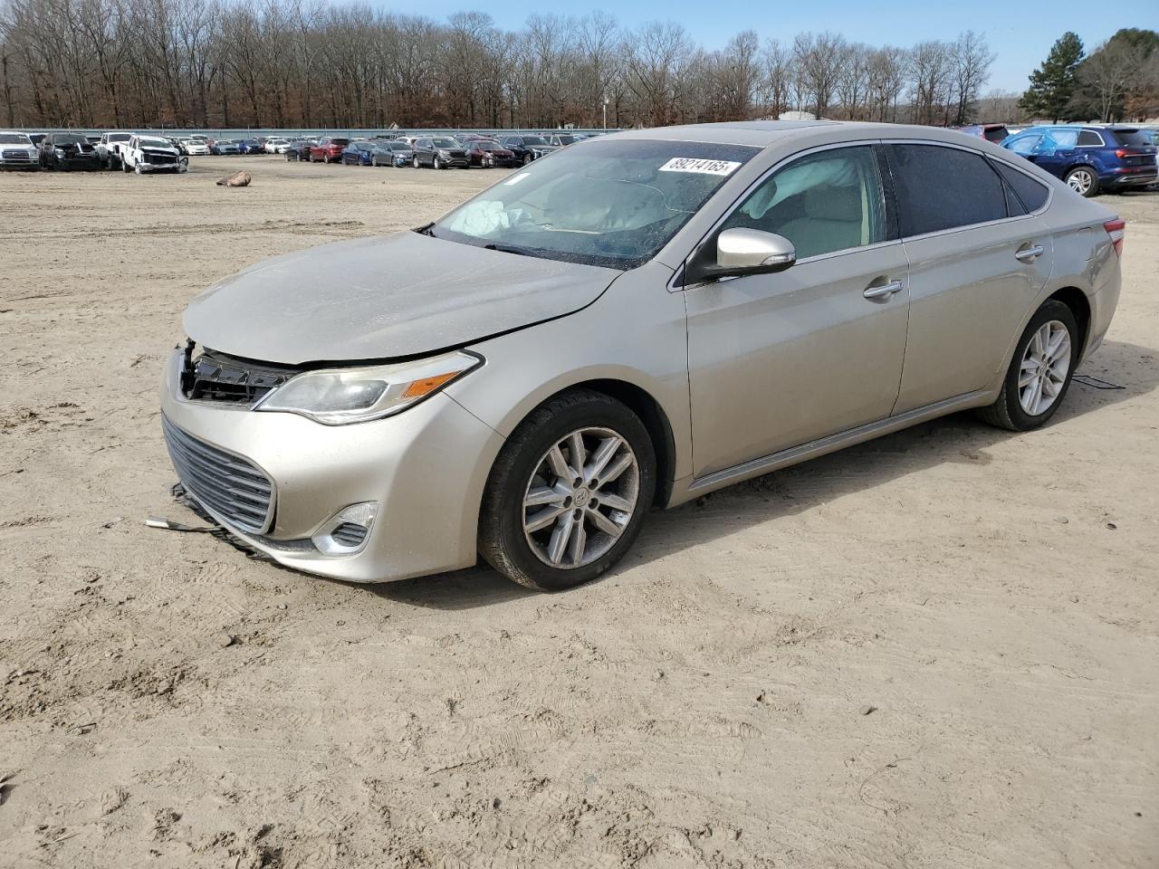 2015 TOYOTA AVALON XLE