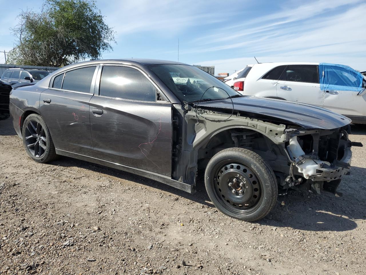 2019 DODGE CHARGER SX - Image 4