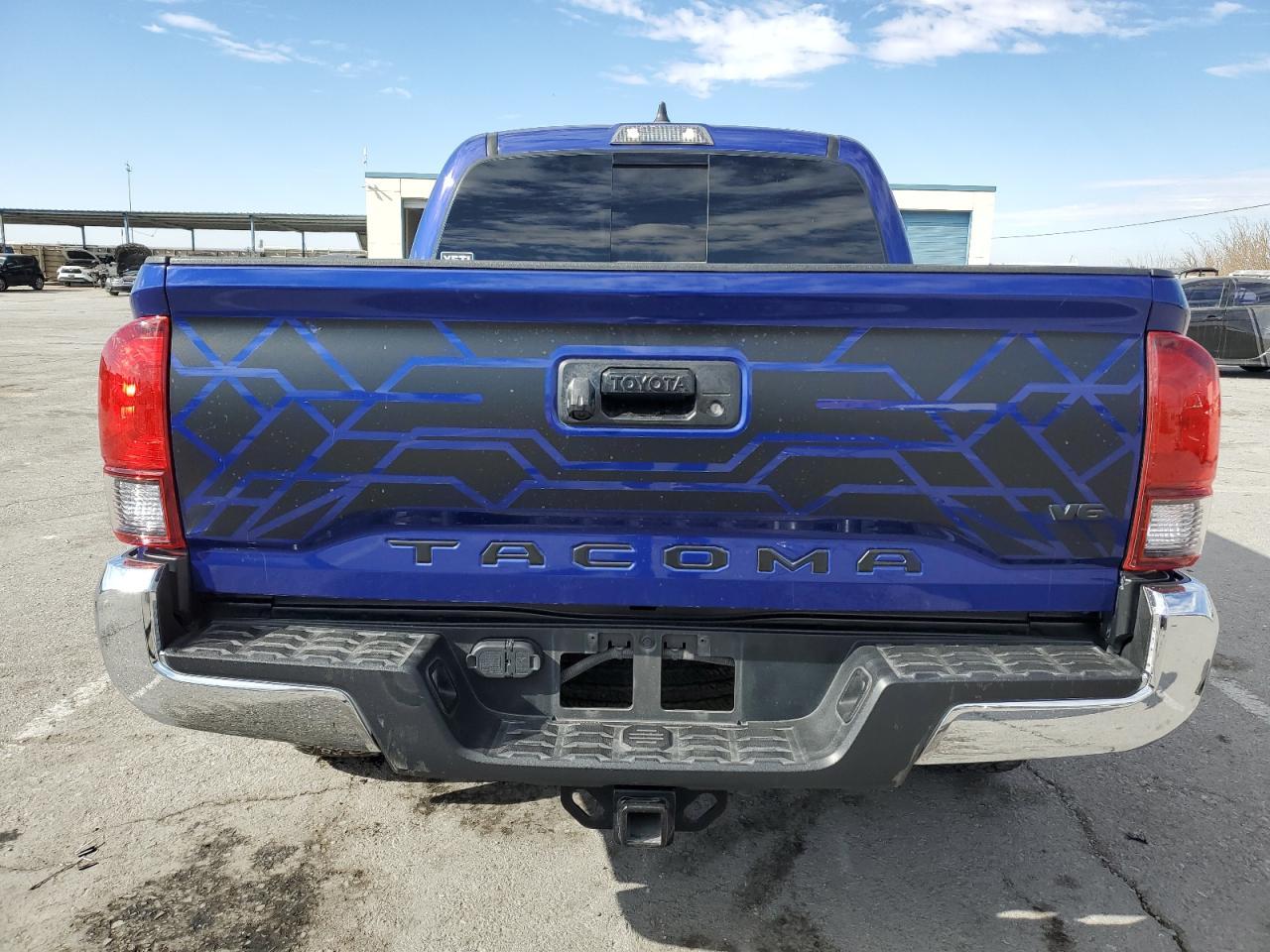 2023 TOYOTA TACOMA DOU - Фото 6