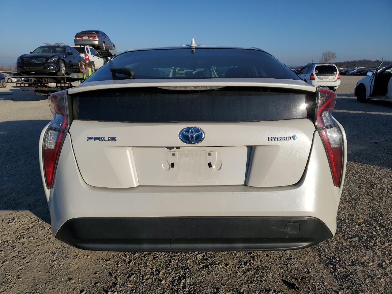 2016 TOYOTA PRIUS - Image 6