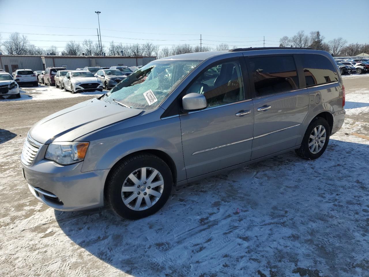 2014 CHRYSLER TOWN & COU