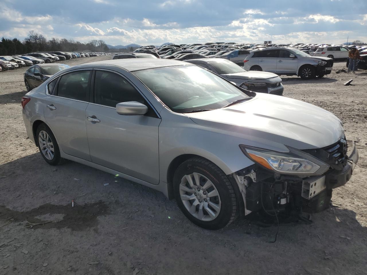 2018 NISSAN ALTIMA 2.5 - Фото 4