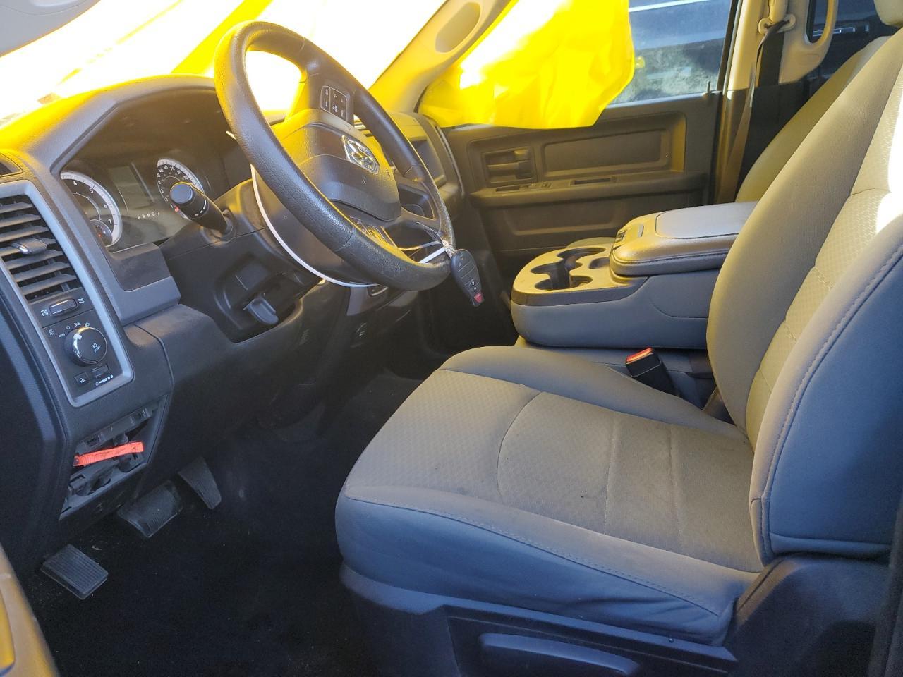 2017 RAM 1500 ST - Image 7