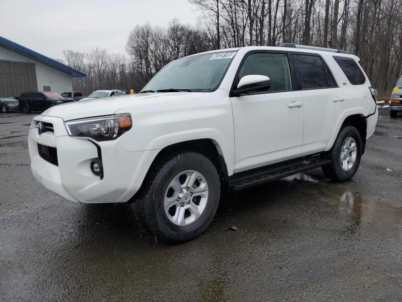 2022 TOYOTA 4RUNNER SR
