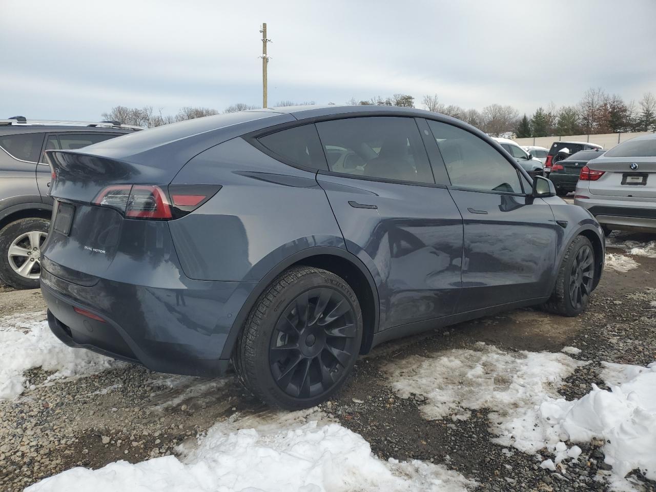 2022 TESLA MODEL Y - Image 3