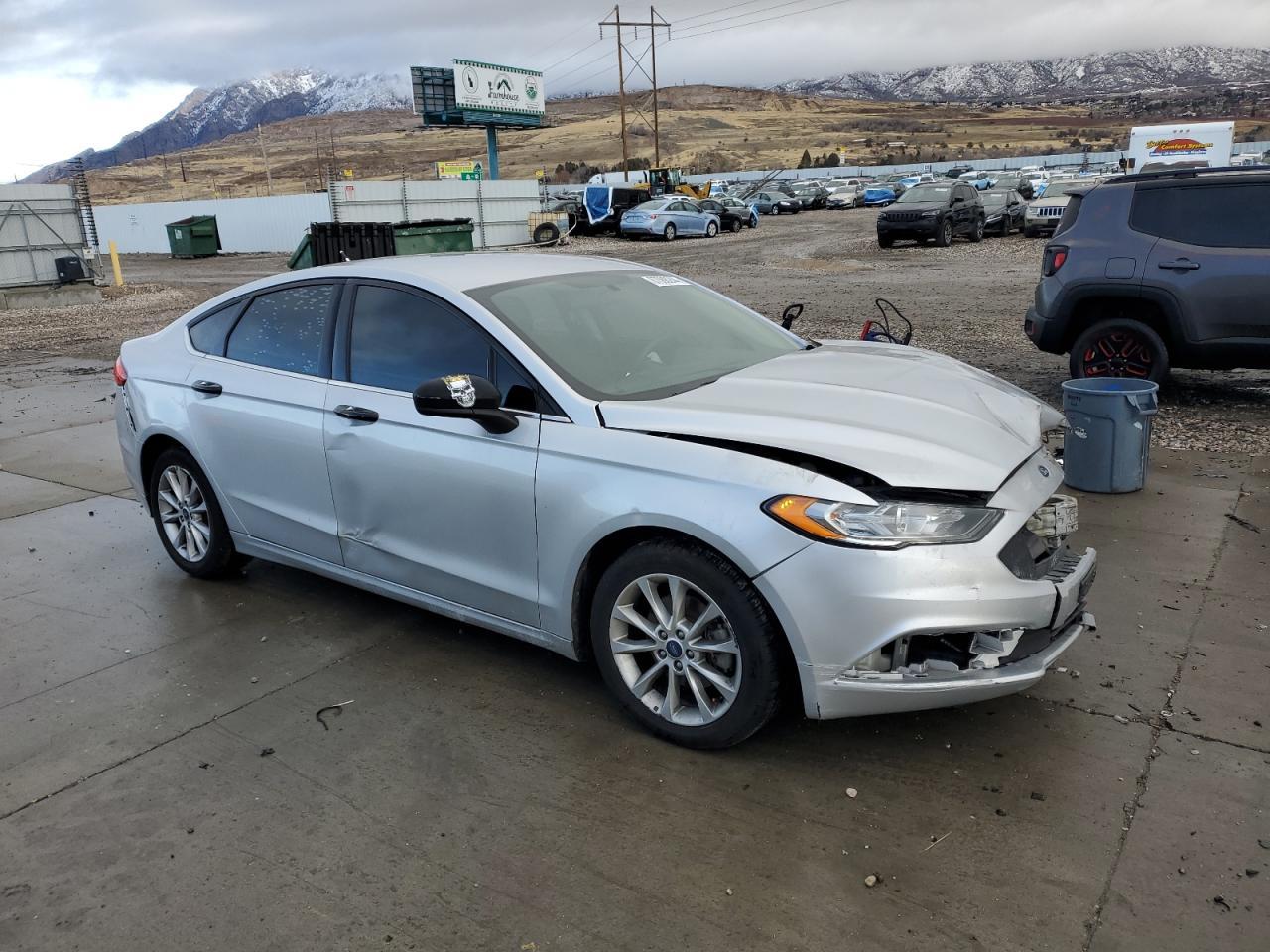 2017 FORD FUSION SE - Фото 4