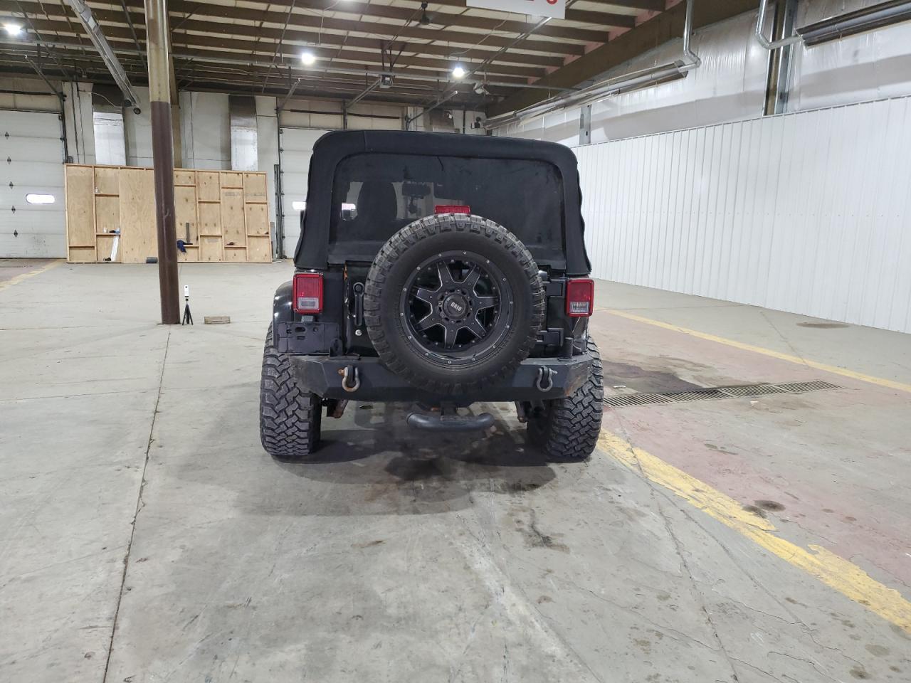 2017 JEEP WRANGLER U - Фото 6