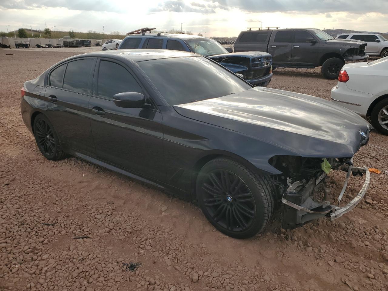 2018 BMW 530 I - Фото 4
