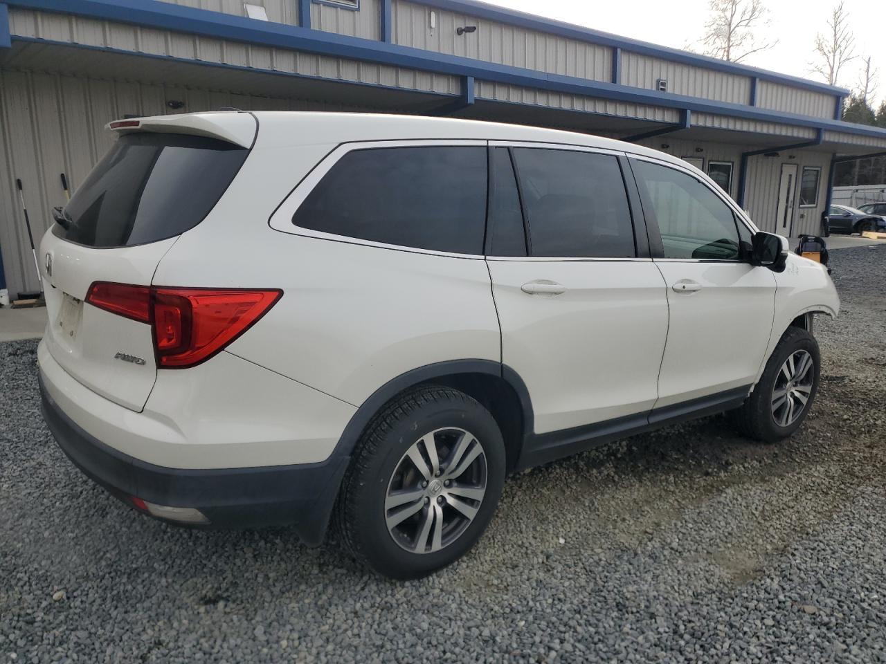 2017 HONDA PILOT EXL - Image 3