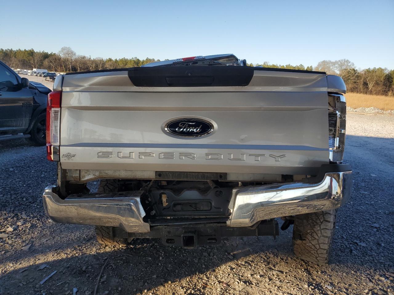 2017 FORD F250 SUPER - Image 6