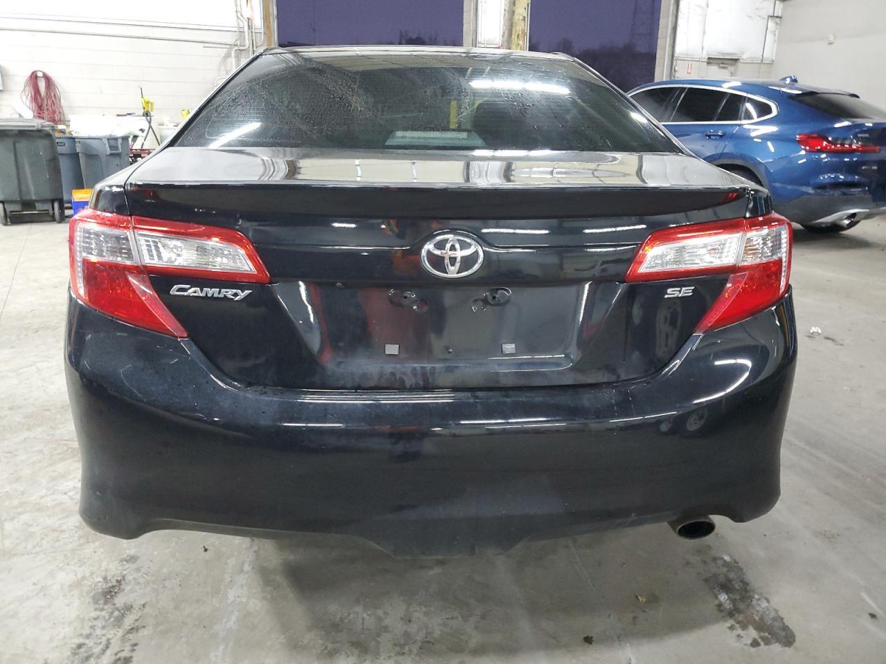 2014 TOYOTA CAMRY L - Image 6