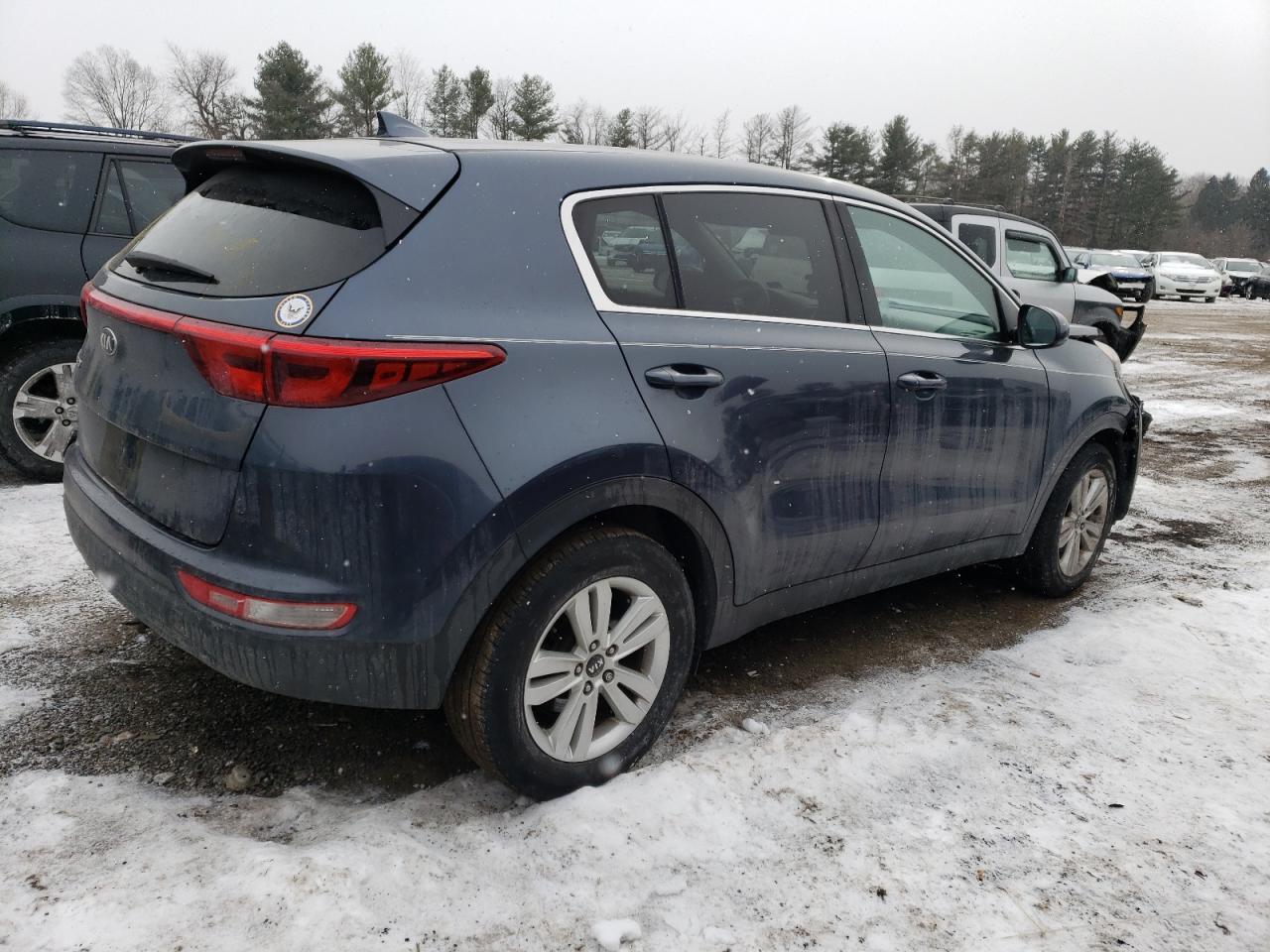 2017 KIA SPORTAGE L - Image 3