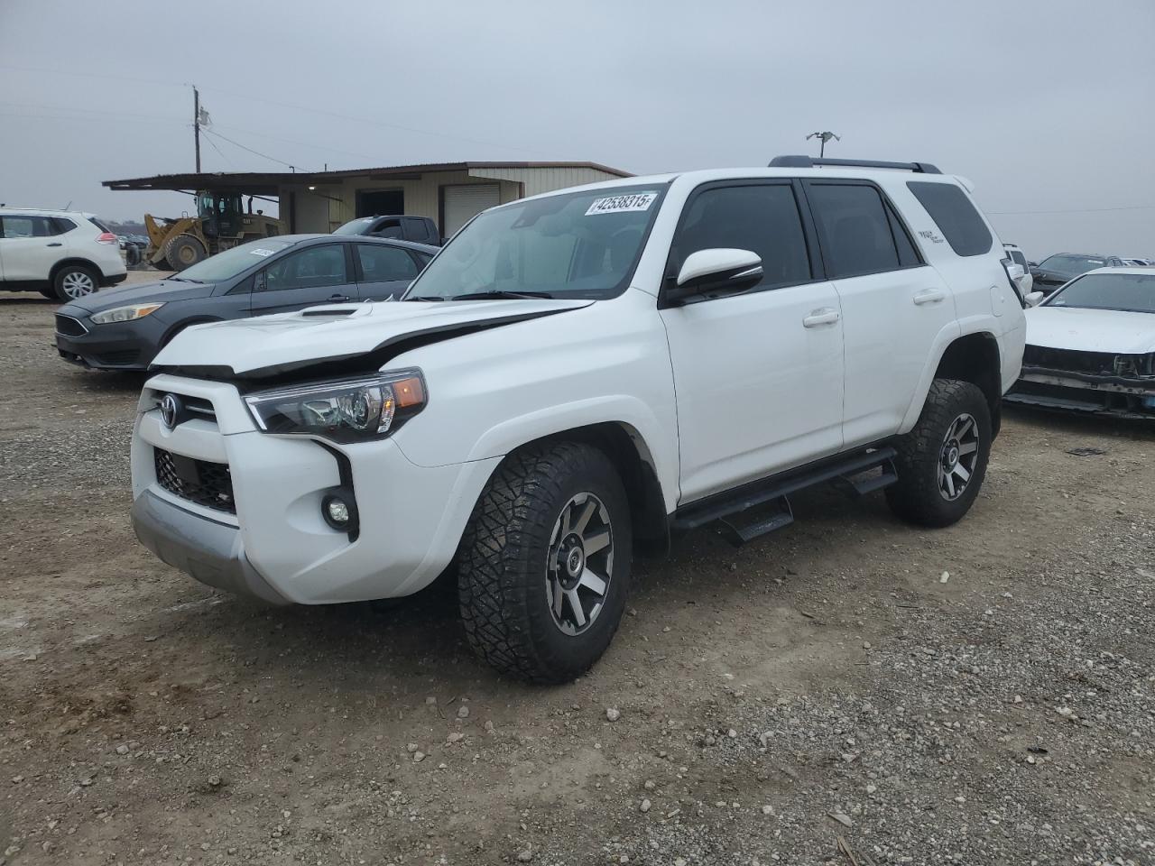 2024 TOYOTA 4RUNNER SR